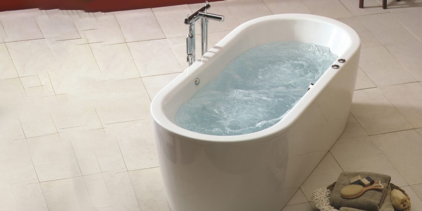 Bathtubs for Small Bathrooms India
